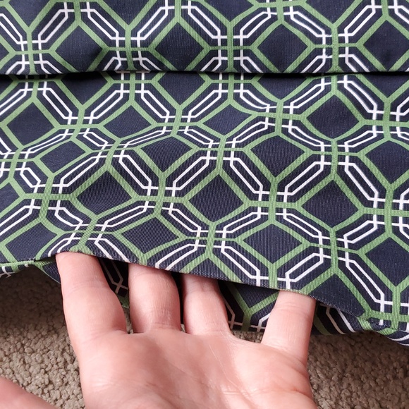 Women's Banana Republic Petite Retro 60's Printed Trench Coat Size XS - Picture 16 of 16